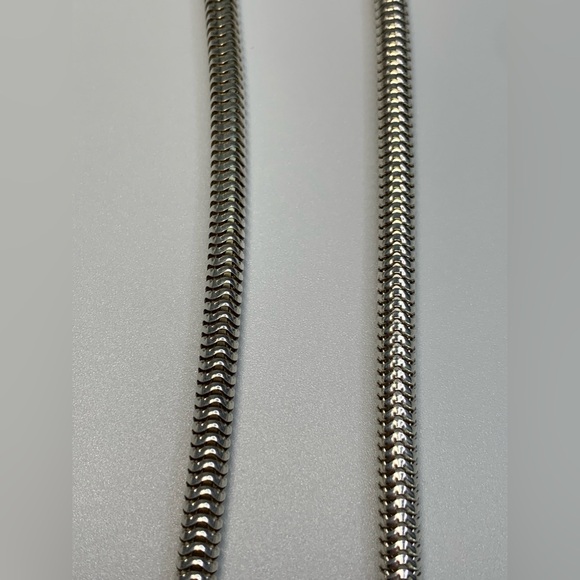 Silpada Vintage Sterling Silver Hammered Sliding Ball on Snake Chain Necklace - Picture 9 of 14